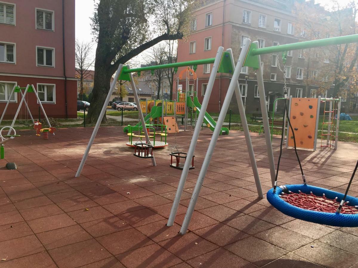Apartament Przy Stadionie Apartment Tychy Luaran gambar